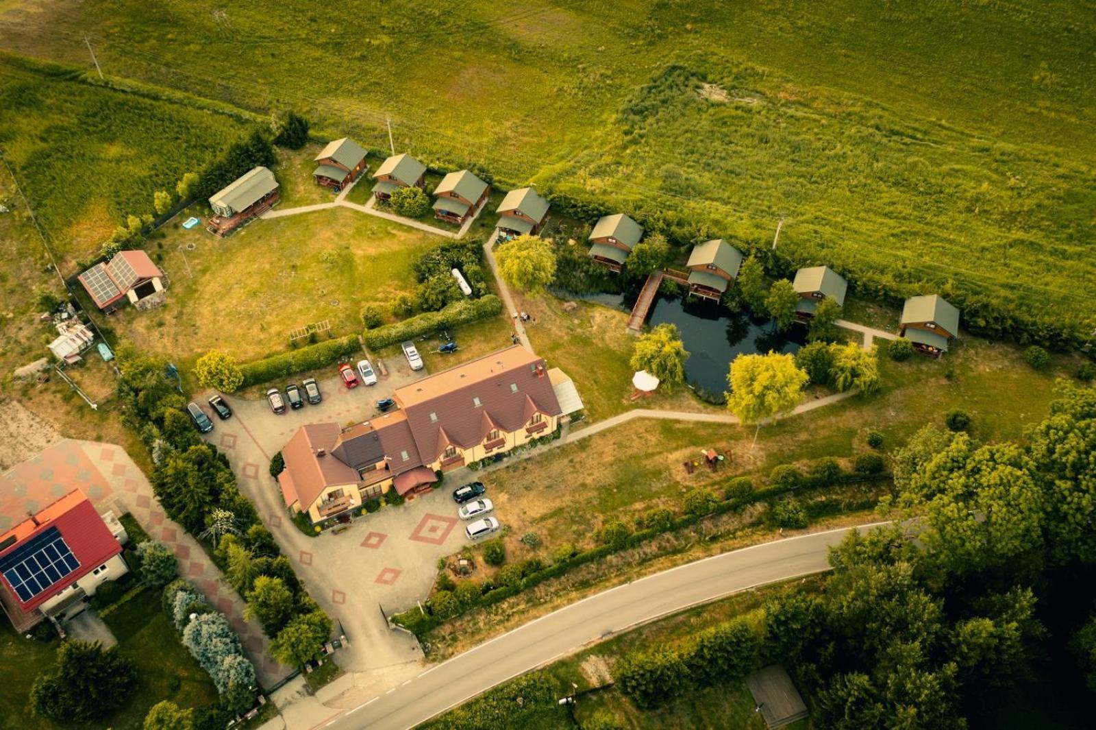 Orion Domki Letniskowe Kozin Esterno foto